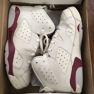Maroon 6s